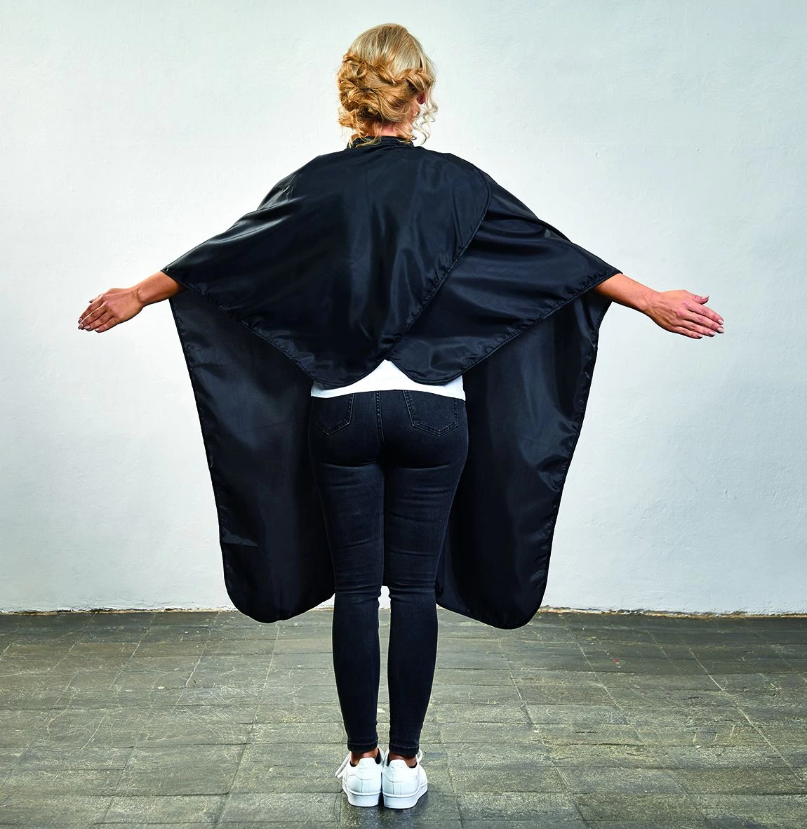 Trend-Design NEON Kapmantel Met Drukknopen 5 Trend-Design NEON Kapmantel Met Drukknopen - Afbeelding 3