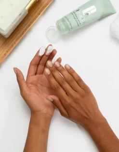 Clinique 7 Day Scrub Cream Rinse-Off Formula 100ml 8 Clinique 7 Day Scrub Cream Rinse-Off Formula 100ml -Schoonheids- En Haarproducten clinique 7 day scrub cream rinse off formula 100ml 3