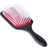 Denman D38 Power Paddle Zwart/rood 1 Denman D38 Power Paddle Zwart/rood -Schoonheids- En Haarproducten power paddle d38 schuin voorkant