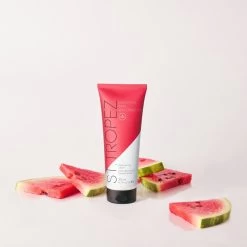 St. Tropez Gradual Tan Watermelon Firming Lotion 200ml 9 St. Tropez Gradual Tan Watermelon Firming Lotion 200ml -Schoonheids- En Haarproducten st.tropez gradual tan watermelon firming lotion4